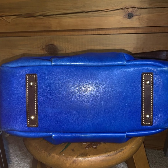 Dooney and Bourke Winged Small Satchel - Picture 3 of 8